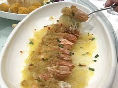 -南郊宾馆·风味自助餐厅·山东十六地市特色菜