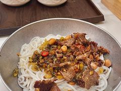 -粉观右江西鲜辣米粉(天地店)