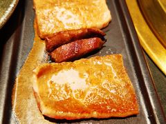 -铭牛烧肉·和牛海鲜自助(高新月牙湖店)