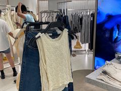 -ZARA(大上海时代广场店)
