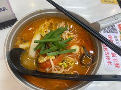 -汤小云火锅米线(钻汇广场店)