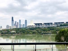 -星巴克(南宁民歌湖店)