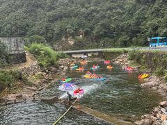 -安吉龙王山峡谷漂流