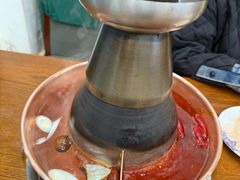 -楼外楼大刀肉传统火锅居(博学路店)