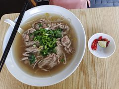 鲜牛肉粉-探越越南牛肉粉(江南西分店)