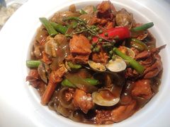 花蛤炖土鸡-悦海·家宴·冰花皮皮虾大锅贴(宝龙店)
