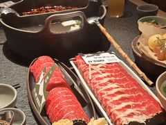-三出山火锅(南京万象天地店)