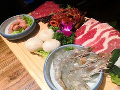 -明洞阿姨·韩式酱蟹烤肉·创意料理(三元桥店)