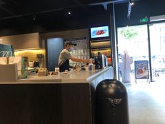 -瑞幸咖啡(新世界中心店)