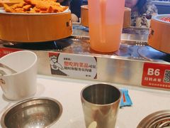 -龍歌自助小火锅(市北CBD万达店)