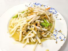芦苇根炒肉丝-美味之家·湖景农家乐(太湖东山店)