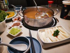 -左庭右院鲜牛肉火锅(浦江欢乐颂店)