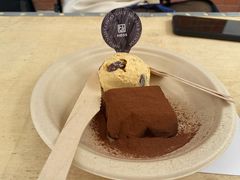 -HUGS coffee(东区店)