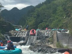 -龙井峡漂流