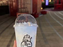-喜茶(迪士尼小镇·平行宇宙店)