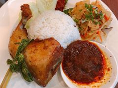 -小槟城美食馆