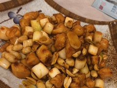 -鑫巴蜀小镇 · 水煮鱼专研店(玉桥店)