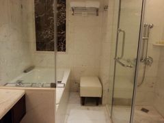 android_upload_pic-深圳富苑皇冠假日套房酒店