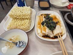 -彭记铁锅肥肠(东四总店)