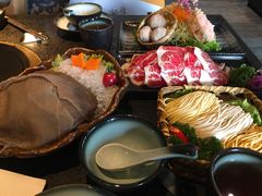 -湊湊火锅·茶憩(新中关购物中心店)