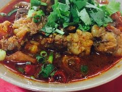 -谢老五跷脚牛肉·非遗传承店