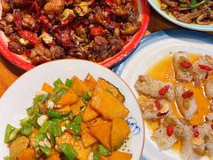 -柴窝堡22号辣子鸡·传承新疆菜