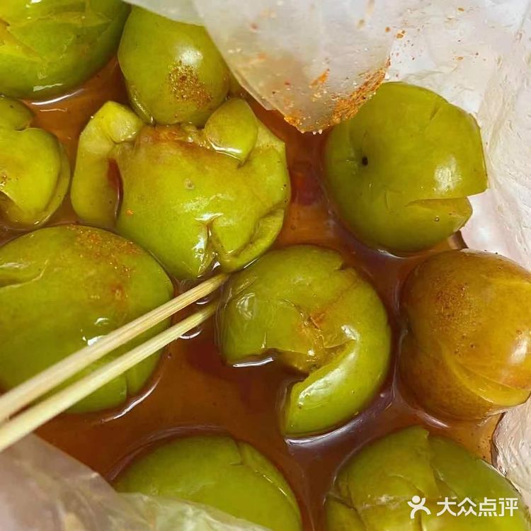 广西有名的“黑暗料理”酸李子！水果高能吃法！