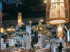 -花溪雨·森林餐厅(石基店)