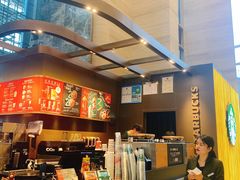 -星巴克(港汇1号办公楼店)
