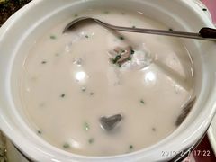 河豚鱼烧汤-大方圆酒楼(西门大街店)