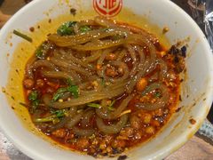 -万记麻辣烫国展总店