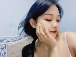 -DL HAIR SALON