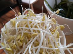 黄豆芽-金星纸包魚&潮汕鲜牛肉火锅(乳山路店)