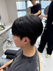 点击看大图 -宫铭烫发染发接发店
