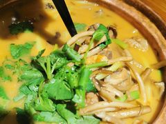 茶树菇炖小鸡-戴记龙虾(天泽街店)