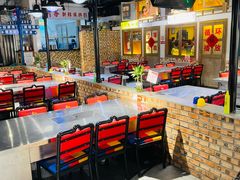 -马路牙子烧烤音乐酒馆(望京店)