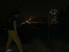 -鬼笑石后山停车场