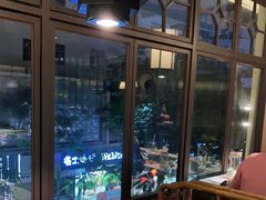 靠窗位-野妹火锅(龙岗店)