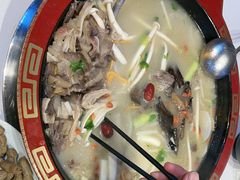 -牛得很·鲜牦牛肉烧烤·牛羊肉菌汤锅(康定店)