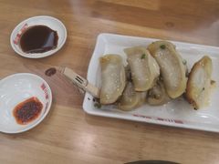 -小姜锅贴(凤凰街店)
