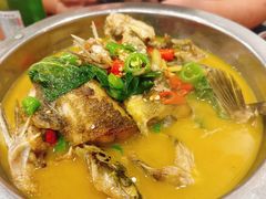 -湖南人家湘菜馆(镇江路店)