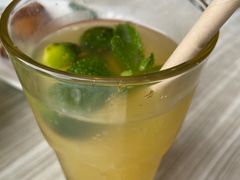 -必胜客(证大大拇指店)