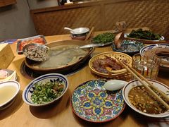 -洱火云南酸菜牛肉火锅(石景山当代商城店)