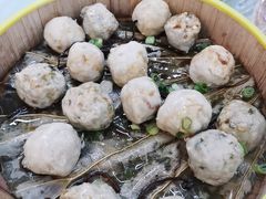 -鸿利海鲜酒楼(塘厦店)