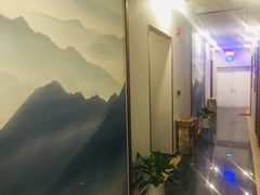 -鸿泰龙·天下易行·足道·SPA(来福士店)