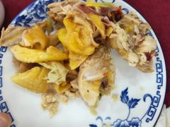 -正宗高流河饭店原创风姜鸡