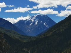 -亚拉雪山风景区