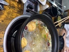 -陆记牛庄·碳锅龙虾烧烤(爱上花园店)