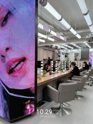 -Z.X HAIR SALON张新美业