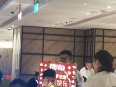 等位区-海底捞火锅(万象城店)